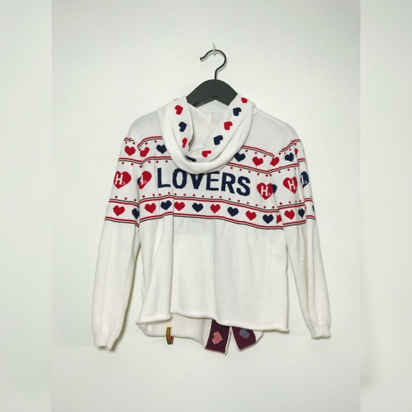 Harajuku Lovers Sweaters - Adorable button sweater